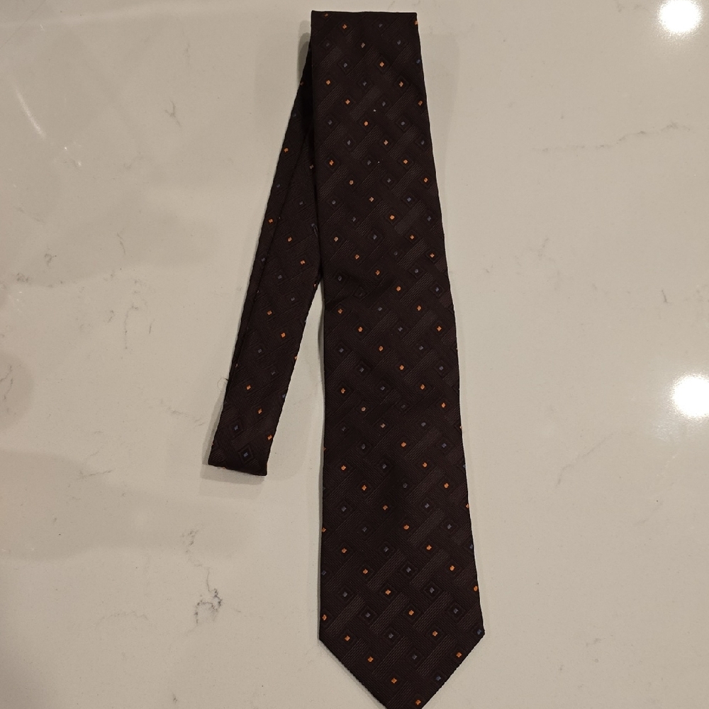 Elegant Brown and Orange Men's Tie